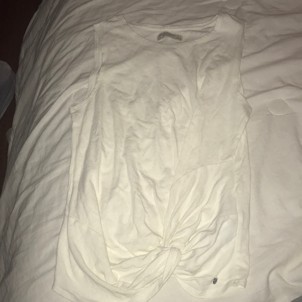 Abercrombie white top